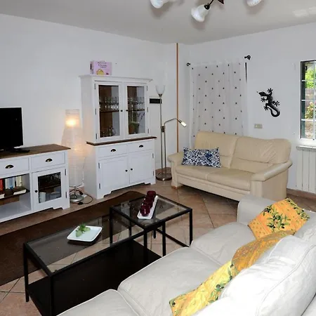 Feriehus Casa Oreggi Comfortable