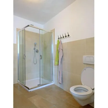 Feriehus Casa Oreggi Comfortable Tavole